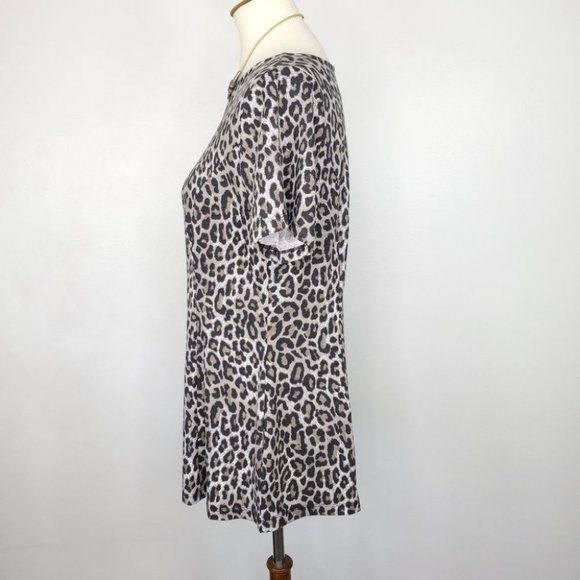 d & co. Leopard Animal Print Short Sleeve Pullover Top Size SP - Picture 4 of 9
